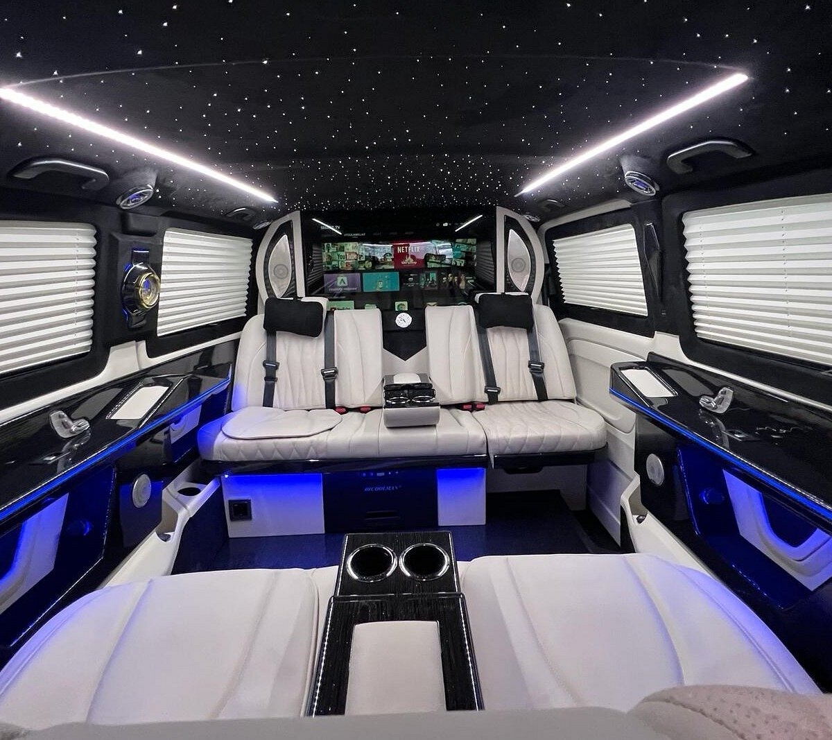 Is There a Transfer Service from Antalya to All Districts?